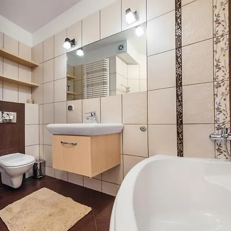 Holdu Pruskiego, Sun & Snow Apartment