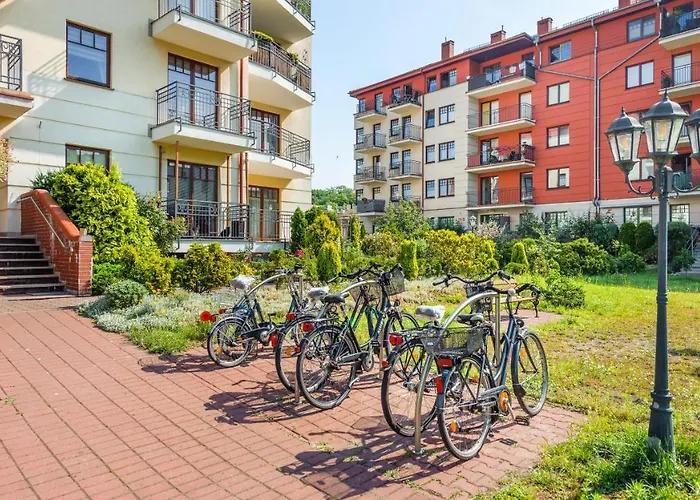 Holdu Pruskiego, Sun & Snow Daire