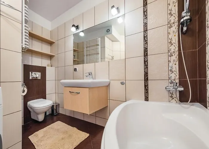 Holdu Pruskiego, Sun & Snow Daire